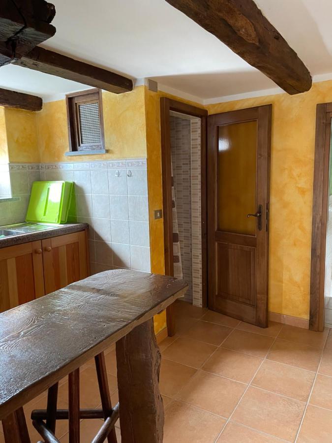 Casa Vacanze La Carbunera Βίλα Domodossola Εξωτερικό φωτογραφία