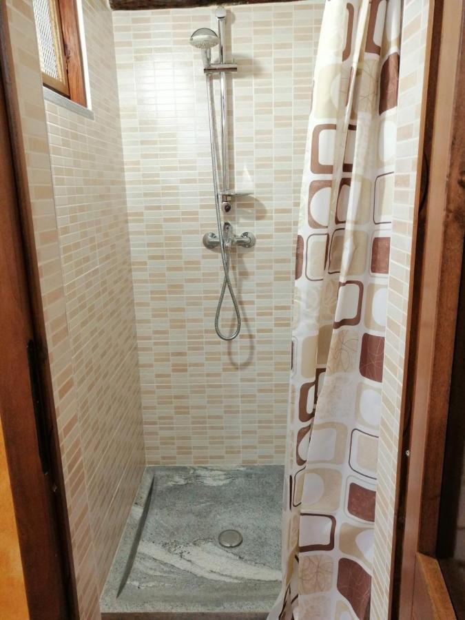 Casa Vacanze La Carbunera Βίλα Domodossola Εξωτερικό φωτογραφία
